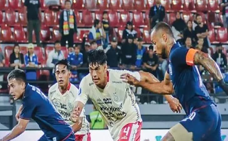 Arema-vs-Bali-United.jpg