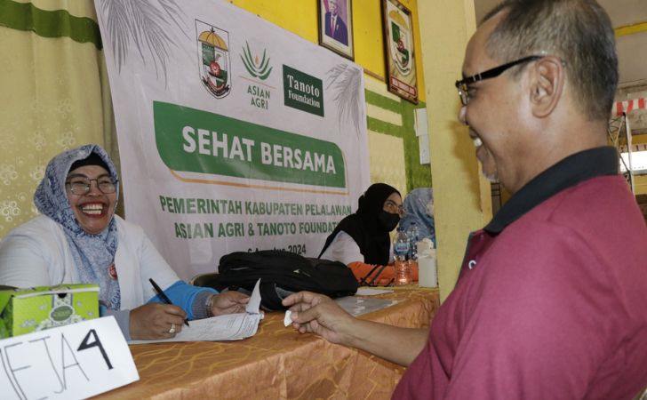 Asian-Agri-dan-Tanoto-Foundation-Gelar-Pemeriksaan-Kesehatan-Gratis-Bagi-Masyarakat-Ukui.jpg