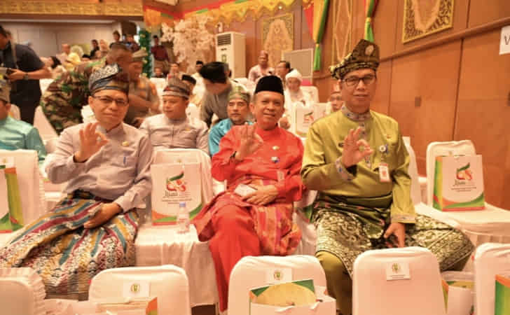 Asisten-Perekonomian-dan-Pembangunan-Sekretariat-Daerah-Kabupaten-Bengkalis-Toharuddin.jpg