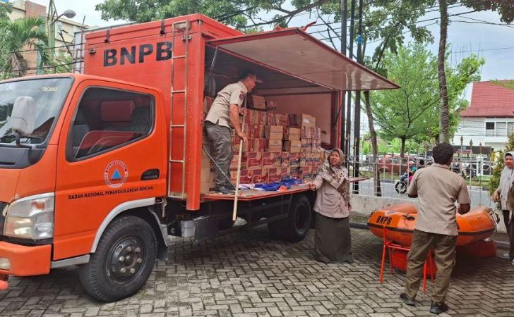 BPBD-siapkan-bantuan-korban-banjir.jpg