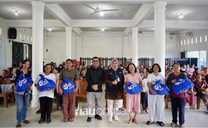 BRI-Salurkan-500-Paket-Sembako-untuk-Jemaat-Tiga-Gereja-di-Pekanbaru.jpg
