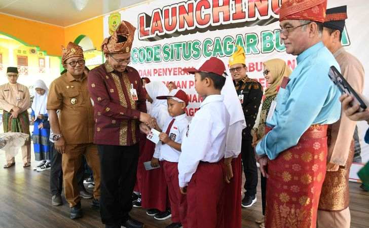 BRK-Syariah-Ajak-Pelajar-Menabung-Lewat-Program-One-Day-One-Thousand.jpg