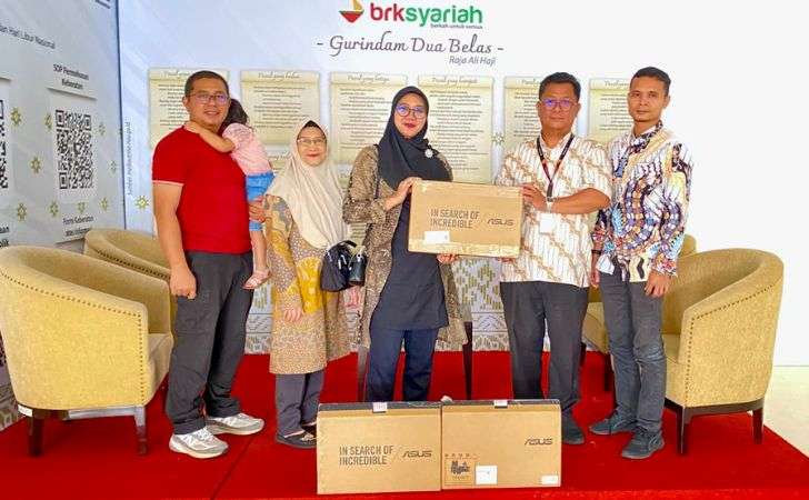 BRK-Syariah-Dorong-Pendidikan-Inklusif-Lewat-Bantuan-Sarana-Belajar-SLB-Pelita-Nusa.jpg