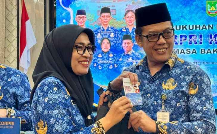BRK-Syariah-Perluas-Transaksi-Digital-Lewat-Kartu-Anggota-KORPRI-Berbasis-e-Money.jpg