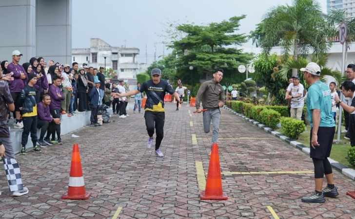 BRK-Syariah-Salurkan-Donasi-Lingkungan-dan-Sosial-pada-BRKS-Virtual-Walk-n-Run.jpg