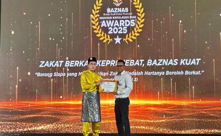 BRK-Syariah-Tanjungpinang-Raih-Penghargaan-Pelayanan-Kelembagaan-Zakat-Terbaik.jpg
