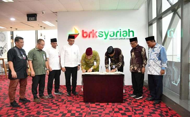 BRK-Syariah-Teken-MoU-dengan-Kemenag-Tanjungpinang-Dorong-Kolaborasi-Strategis.jpg