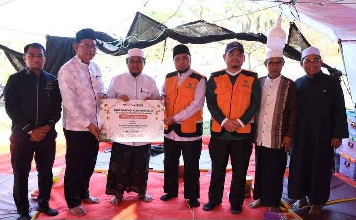 BRK-Syariah-dan-UPZ-Bantu-Pemulihan-Ponpes-Syekh-Burhanuddin-Kuntu-Pascakebakaran.jpg
