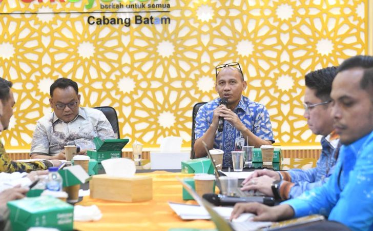 BRK-Syariah-menerima-kunjungan-kerja-Pansus-II-DPRD-Kabupaten-Kotabaru.jpg
