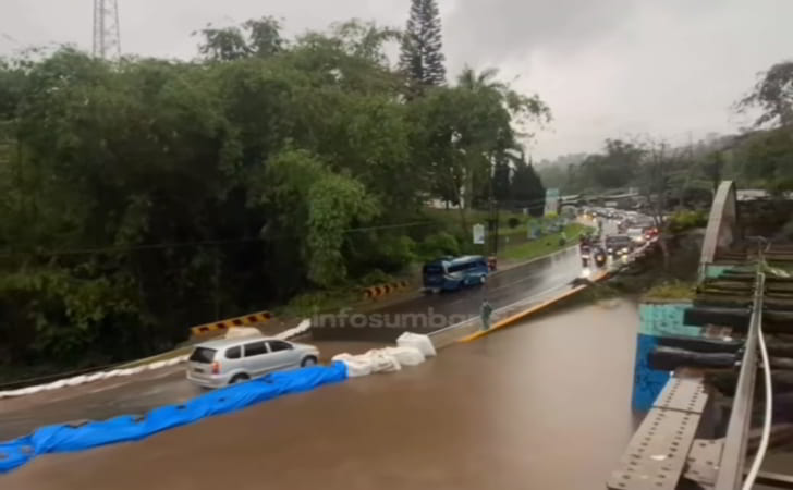 Banjir-Lahar-Dingin.jpg