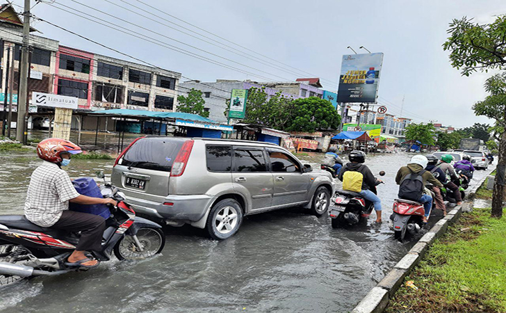 Banjir-Pekanbaru11.jpg