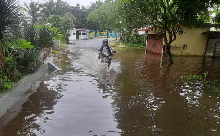 Banjir-sungai-batak2.jpg