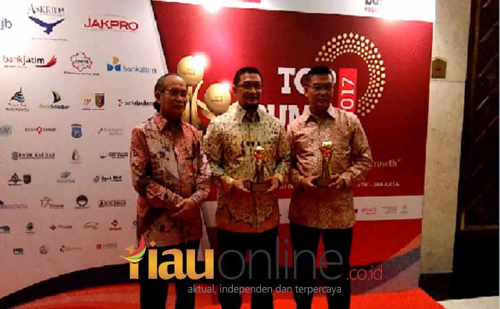 Bank-Riau-Kepri-Top-BUMD-2017.jpg