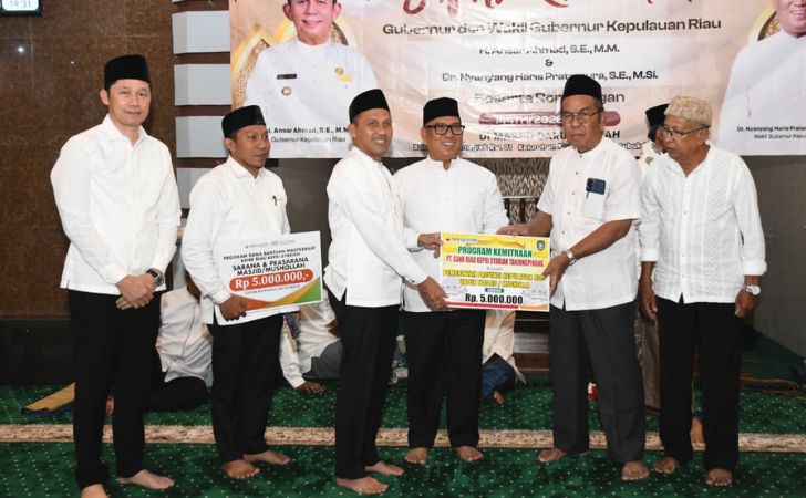 Bantuan-brk-di-batam2.jpg
