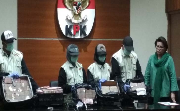 Barang-Bukti-OTT-KPK-di-Jambi.jpg