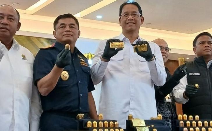 Bea-Cukai-Gagalkan-Penyelundupan-Emas-237-Kg-Senilai-Rp63-Miliar.jpg