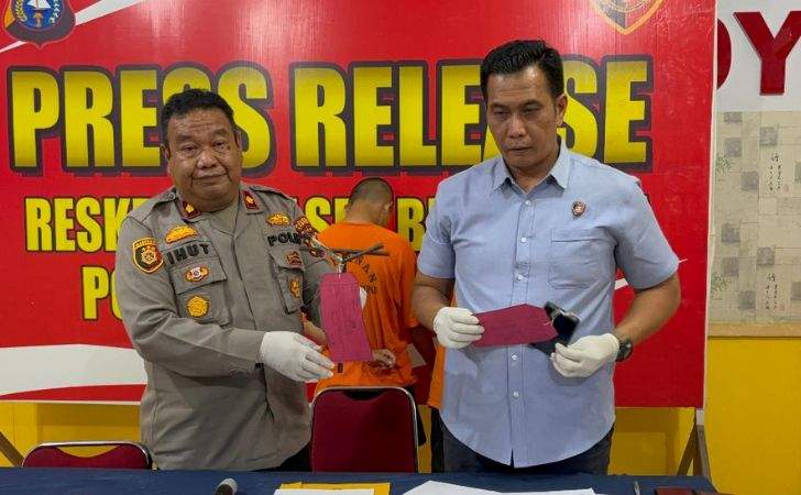 Beraksi-3-Lokasi-2-Pelaku-Curanmor-Berhasil-Ditangkap-Polsek-Binawidya.jpg