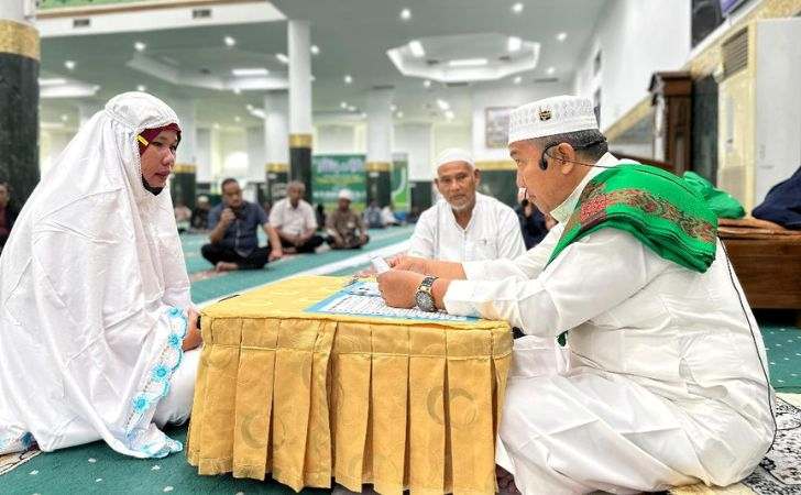 Bergetar-Saat-Bersyahadat-Perempuan-Asal-Medan-Ungkap-Alasan-Masuk-Islam.jpg