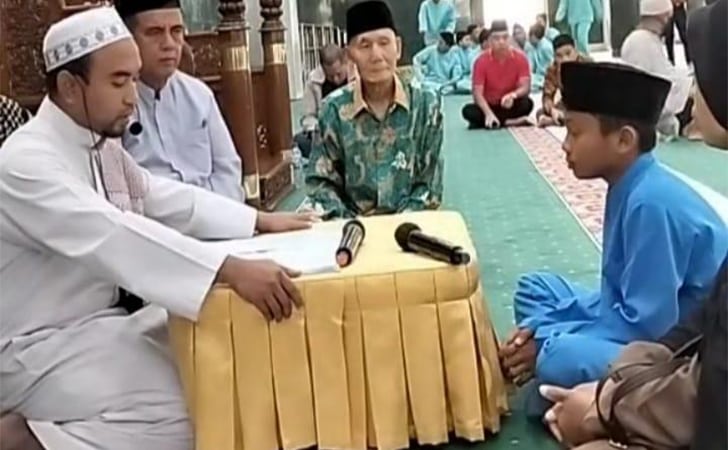 Bersyahadat38.jpg