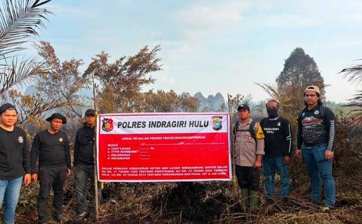 Buang-Puntung-Rokok-Pelansir-Sawit-Dibekuk-Setelah-Picu-Karhutla-5-Hektare.jpg