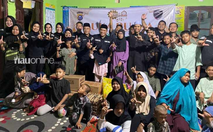 Buka-Puasa-Bersama-di-Panti-Asuhan-Kabid-TIK-Polda-Riau-Ajak-Jaga-Lingkungan.jpg