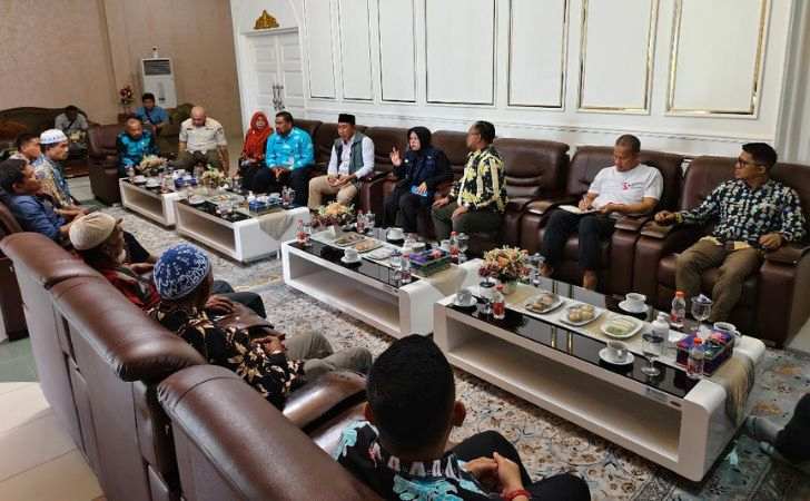 Bupati-Siak-Ajak-Warga-Dayun-Selesaikan-Konflik-Lahan-Secara-Damai.jpg