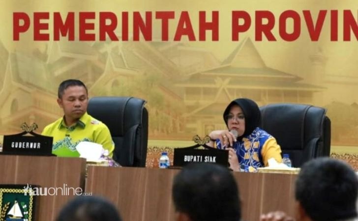 Bupati-Siak-Desak-Gubri-Evaluasi-Izin-Pembangunan-PKS-Karina-Persada-Sejahtera.jpg