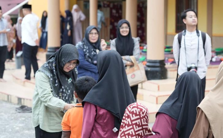 Bupati-siak-saat-safari-ramadan.jpg