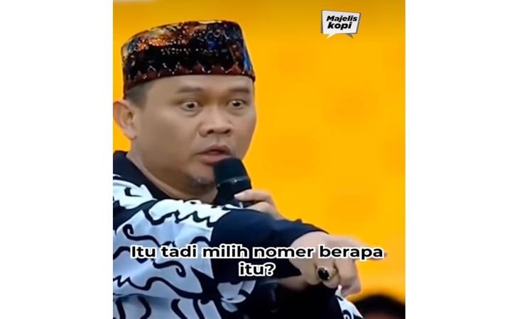 Cak-lontong-ngamuk-di-kampanye.jpg