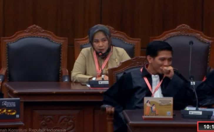 Caleg-Gerindra-curhat-di-MK.jpg