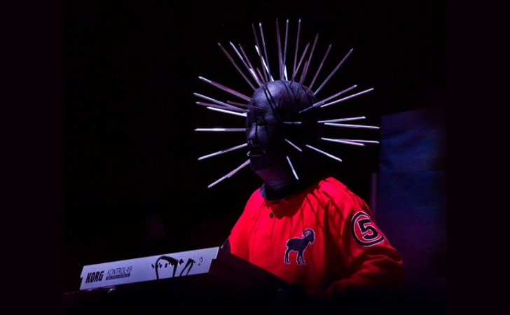 Craig-Jones-Slipknot.jpg