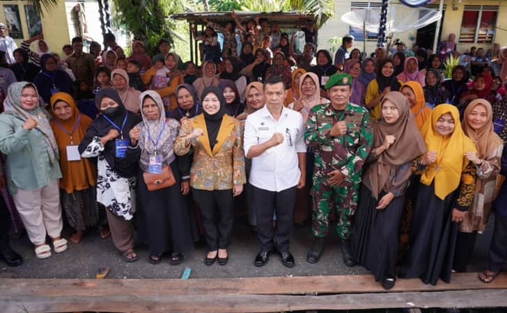 DPR-RI-dan-BGN-Sosialisasikan-Program-Makan-Bergizi-Gratis-di-Bagansiapiapi.jpg