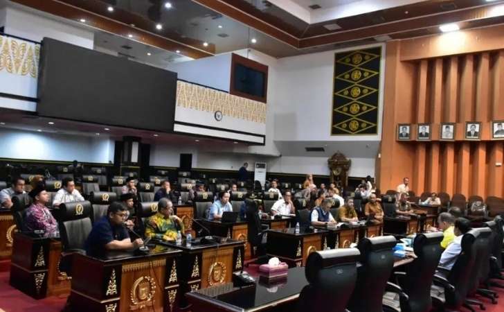 DPRD-Kota-Pekanbaru-Soroti-Izin-Sekolah-Al-Fatih-Belum-Lengkap-Sejak-2017.jpg