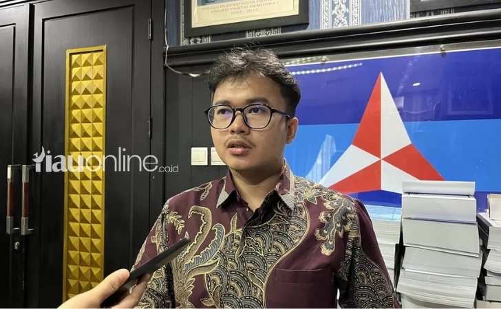 DPRD-Pekanbaru-Apresiasi-Polda-Riau-Tutup-4-Gelper-Diduga-Jadi-Lokasi-Judi.jpg