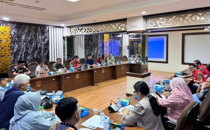 DPRD-Pekanbaru-Panggil-Pertamina-Usut-Kelangkaan-BBM-dan-Antrean-Panjang-di-SPBU.jpg