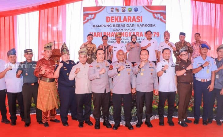 Deklarasi-Kampung-Bebas-dari-Narkoba.jpg