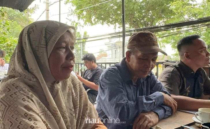 Diduga-Tanahnya-Dirampas-Suami-Istri-Asal-Meranti-Cari-Keadilan-di-Polda-Riau.jpg