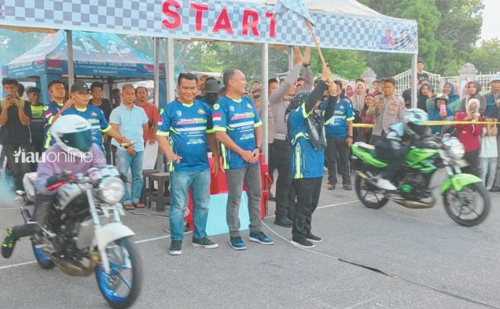 Drag-Bike-di-Siak2.jpg