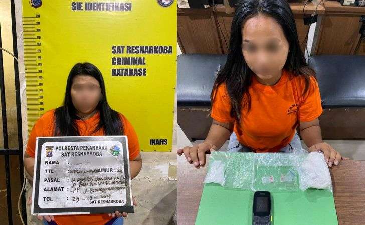 Dua-Napi-Perempuan-Ketahuan-Sembunyikan-Sabu-dalam-Pembalut.jpg