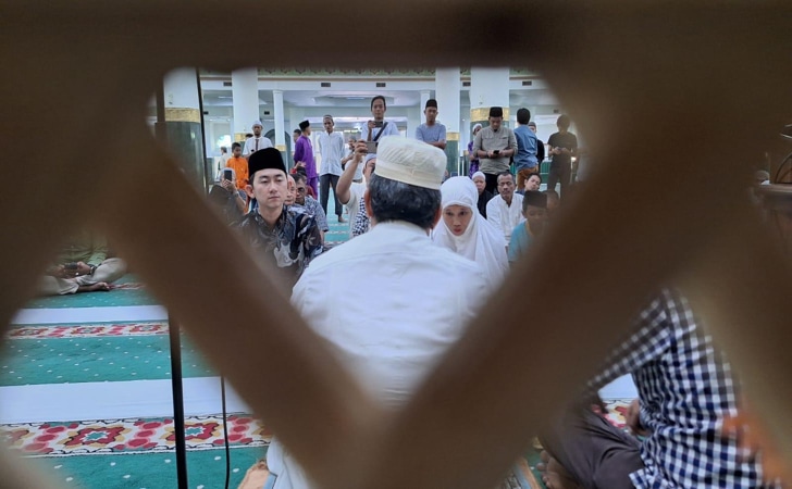 Dua-warga-pekanbaru-masuk-islam.jpg