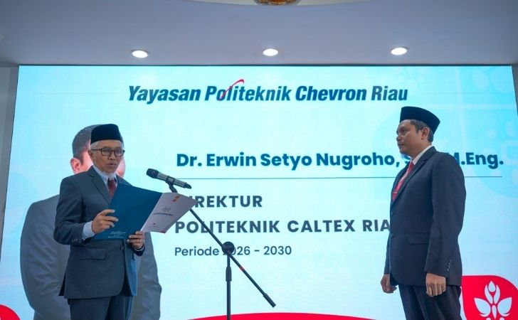 Erwin-Setyo-Nugroho-Resmi-Pimpin-Politeknik-Caltex-Riau-Periode-2026-2030.jpg