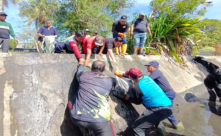 GOro-HUT-Siak.jpg