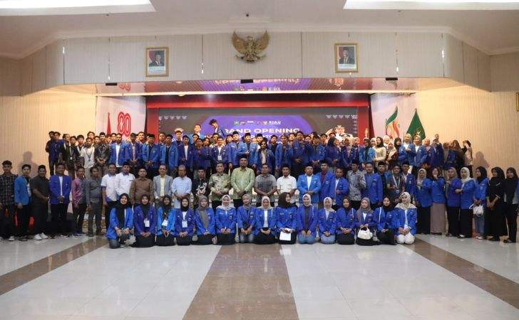 Ghulam-Zaky-dan-Utari-Pimpin-PKC-PMII-Riau-20252027.jpg