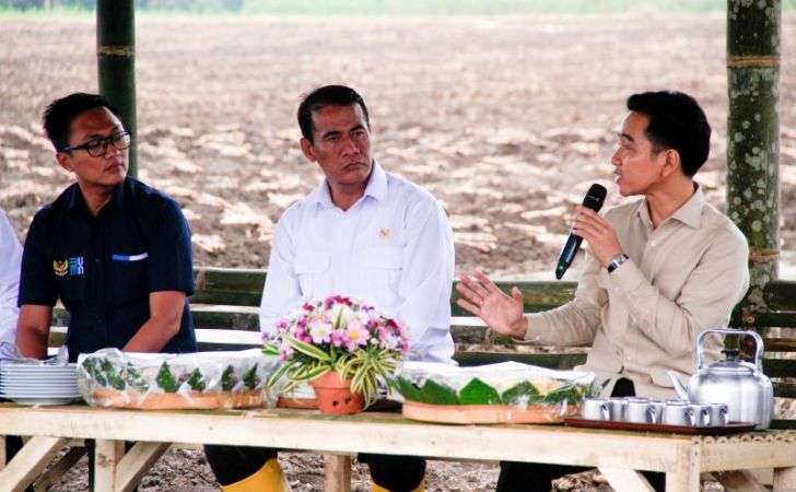 Gibran-Tegaskan-Target-Swasembada-Gula-2027-Kementan-Diminta-Tancap-Gas.jpg
