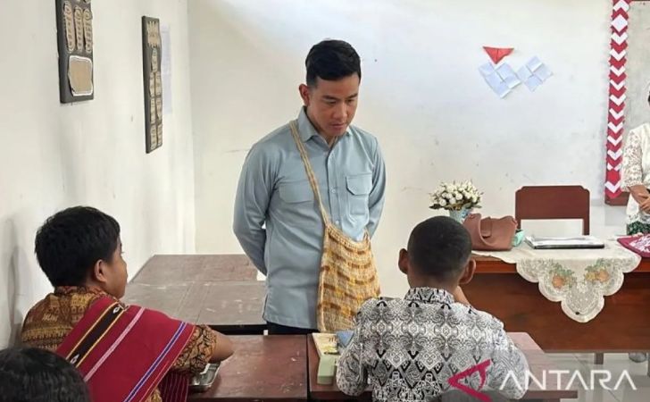Gibran-tinjau-MBG-di-mimika.jpg