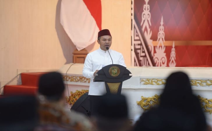 Gubernur-Riau-Gubri-Abdul-Wahid31.jpg