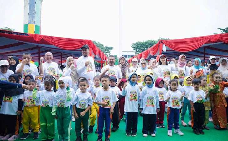 Gubernur-Riau-Tekankan-Peran-Anak-dalam-Menjaga-Budaya-Bangsa-1.jpg