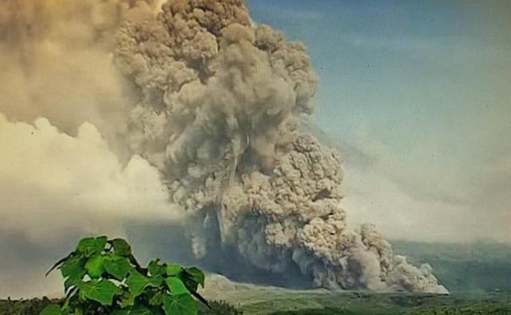 Gunung-Semeru.jpg