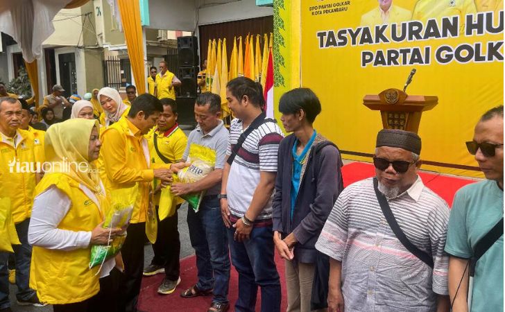 HUT-Golkar-di-Pekanbaru3.jpg