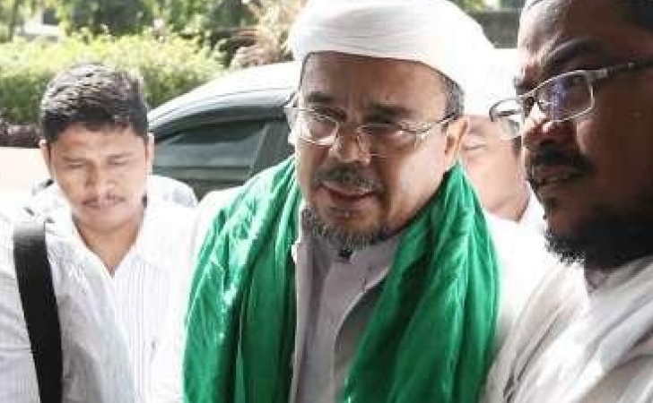 Habib-Rizieq-Pulang-ke-Tanah-Air.jpg